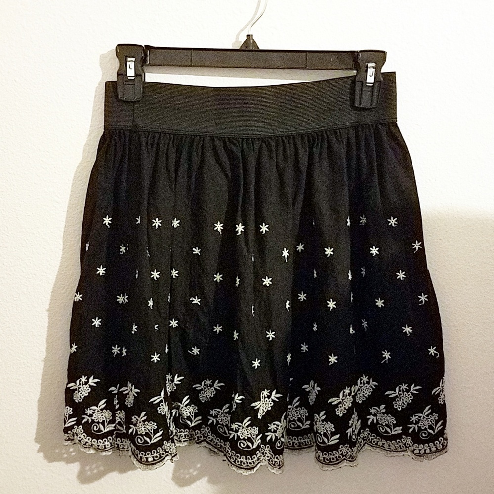 Black&White A-line  Skirt by Rhapsody